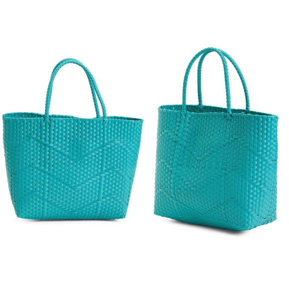 Chic Turquoise Woven Tote Bag - Picture 1 of 2